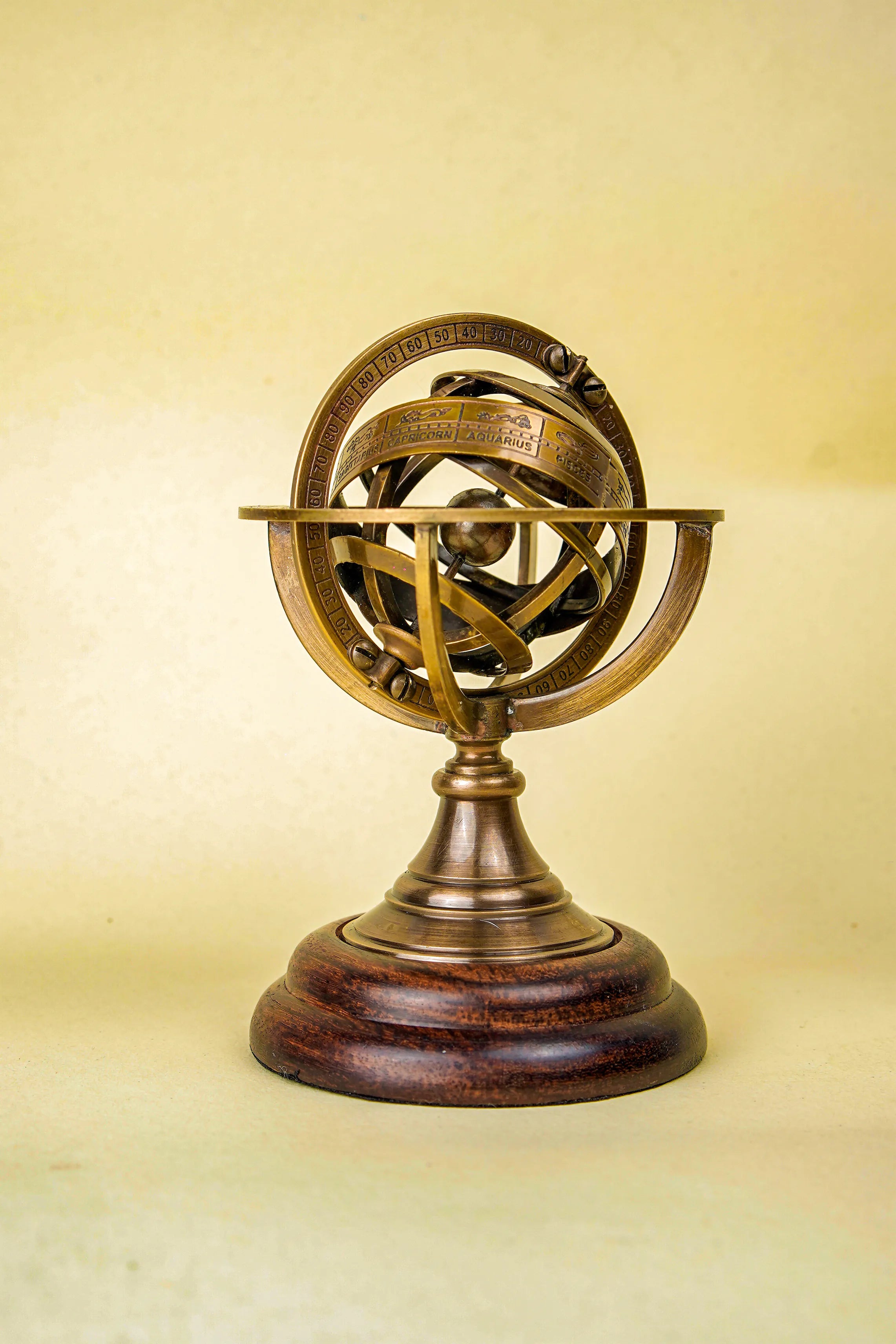 Astra 6.3 – Classic Armillary Sphere on Wooden Base
