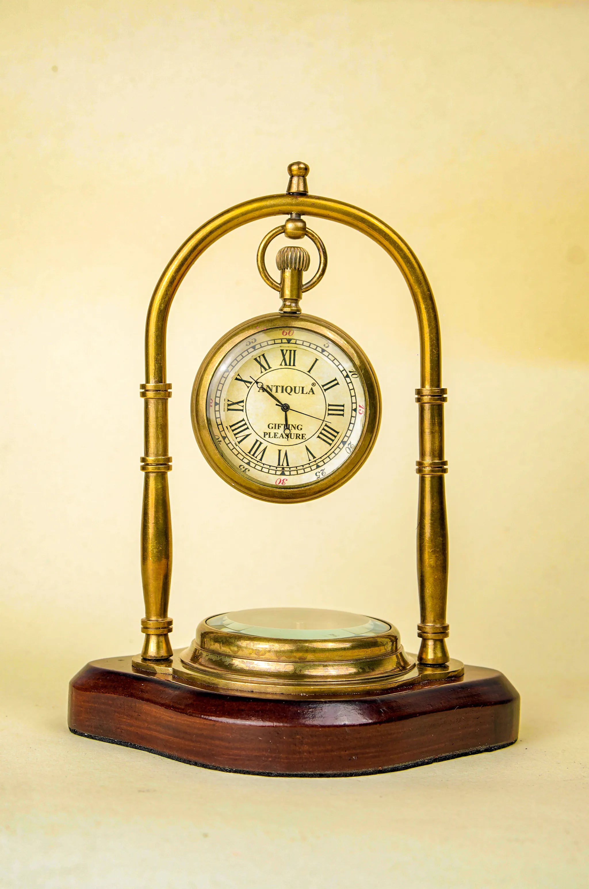 Antiqula Magnus 6.5 – Vintage Brass & Sheesham Wood Desk Clock with Compass & Engraved Quote