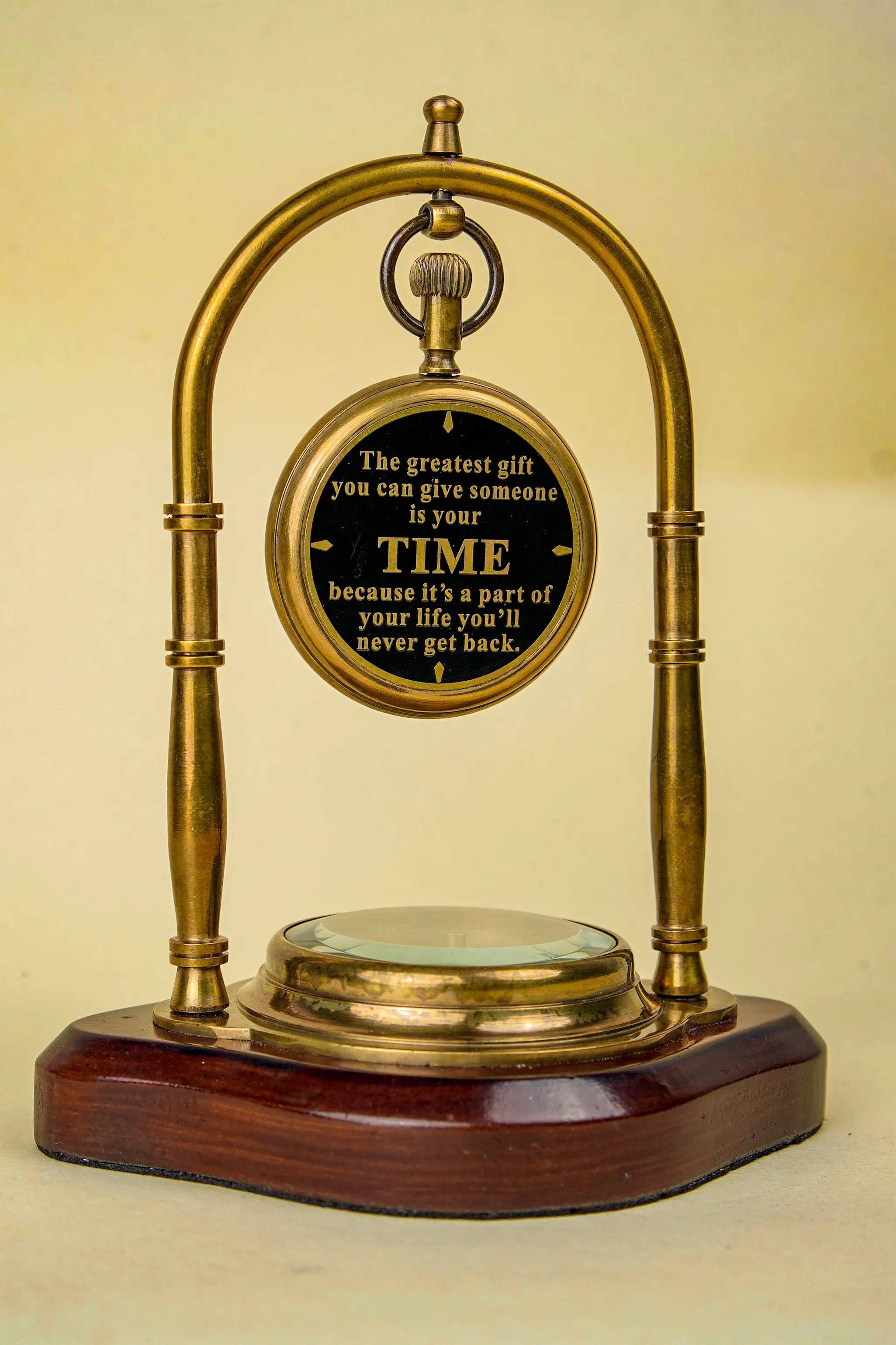 Antiqula Magnus 6.5 – Vintage Brass & Sheesham Wood Desk Clock with Compass & Engraved Quote