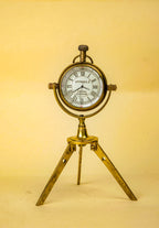 Antiqula Magnus 6.3 – Vintage Brass Tripod Desk Clock with Engraved Quote