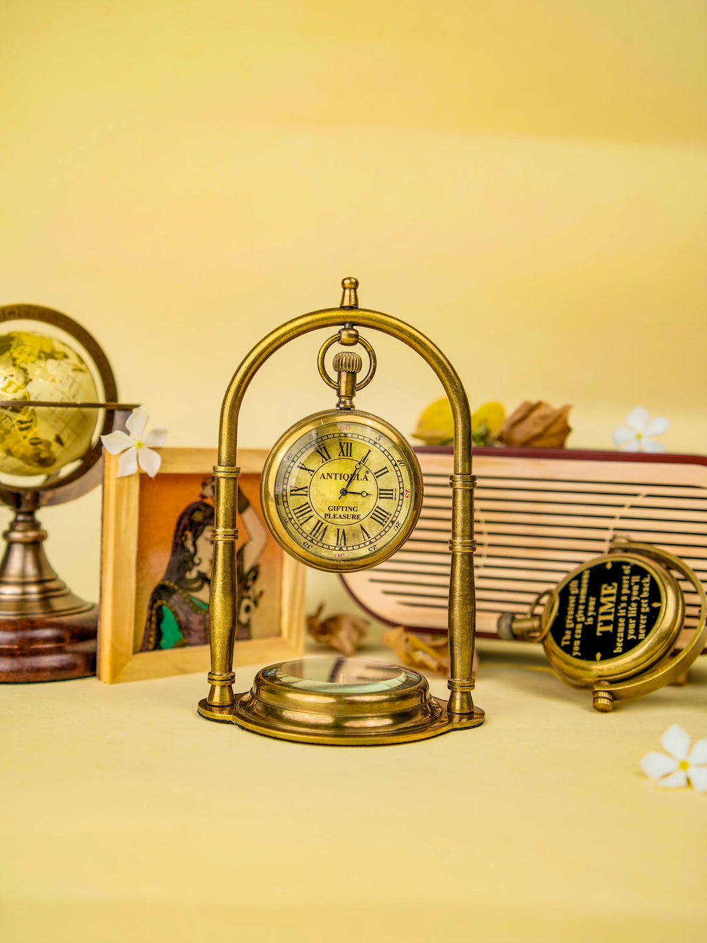 Antiqula Magnus 6.4 – Vintage Brass Arch Desk Clock with Compass & Engraved Quote
